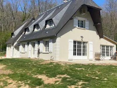 Façade après ravalement (3/5)